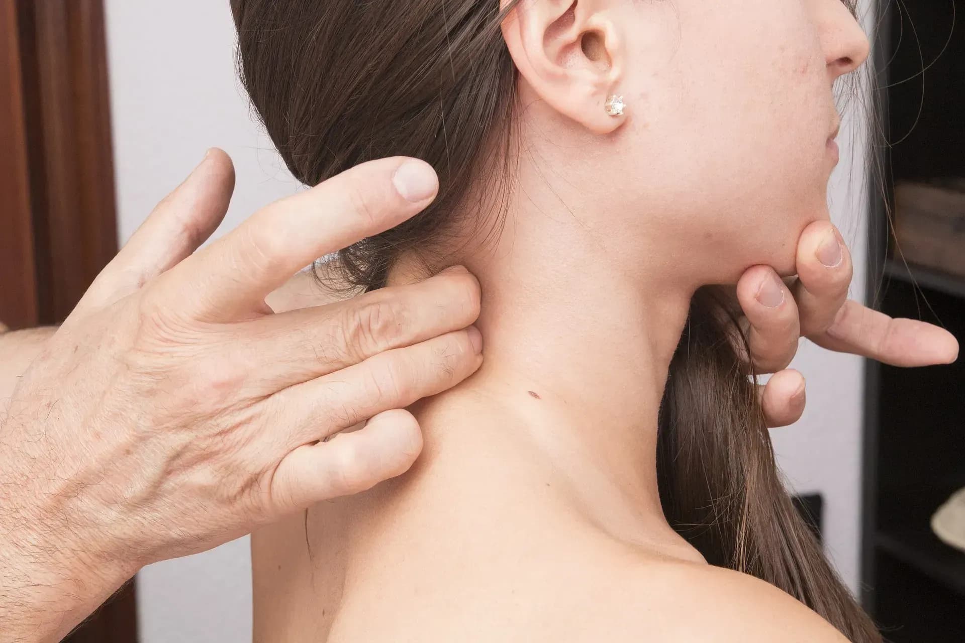 Cervicalsyndrom - effektiv behandeln mit Faszientherapie